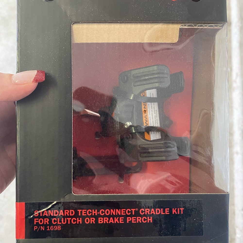 Kuryakyn Phone Tech Connect handlebar mount